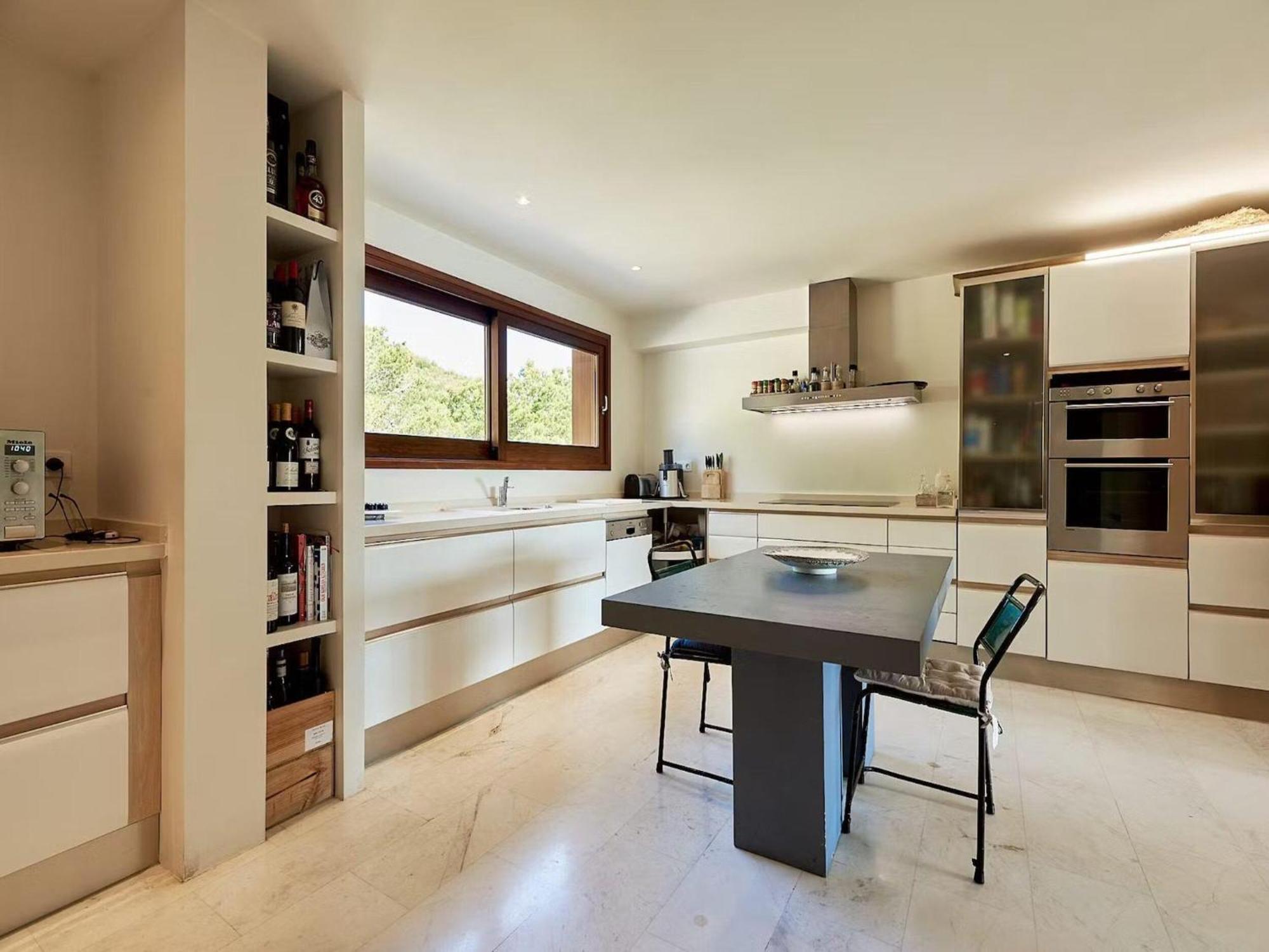 Pousada Magnificent In Luxurious Retreat Cala Llonga (Ibiza)